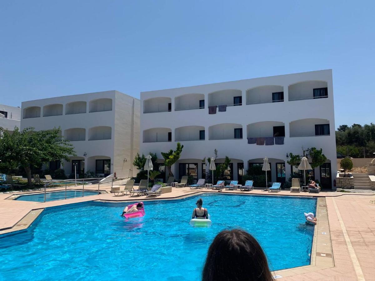 Adel Paradise Adelianos Kampos Exterior photo